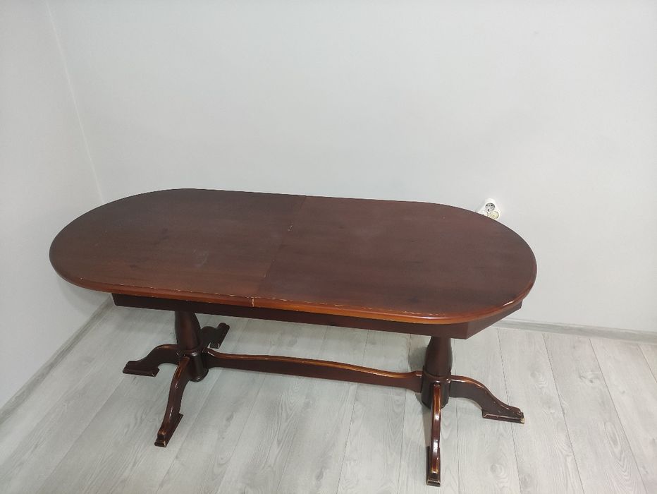 Холова маса от масив