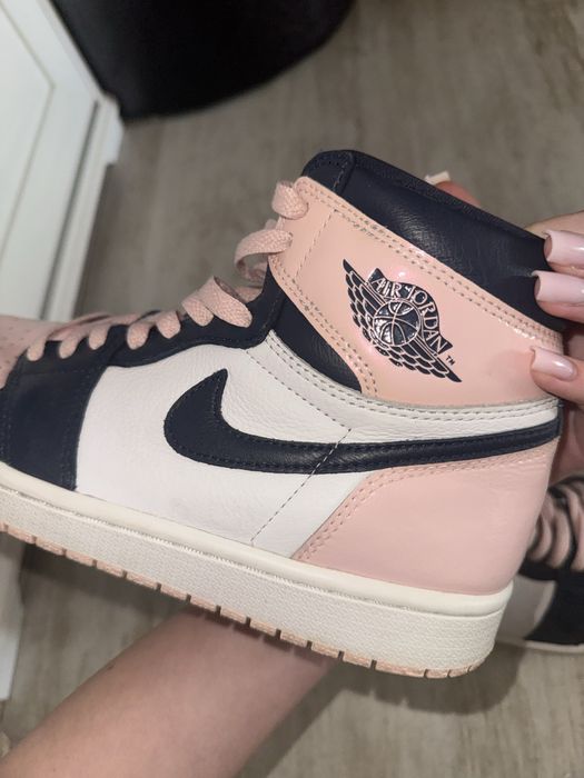 Air Jordan 1 OG Atmosphere Retro High  (Bubble Gum)