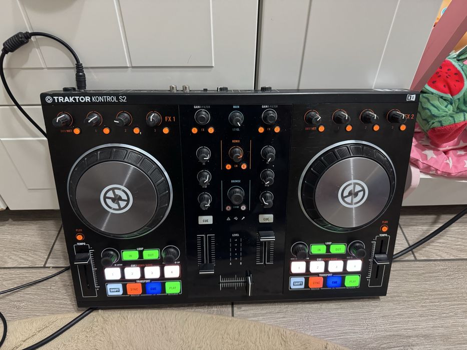 Console DJ Tracktor S2 MK2 si MK3