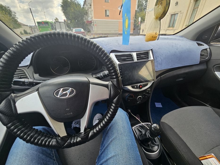 Hyundai Solaris Рус учет