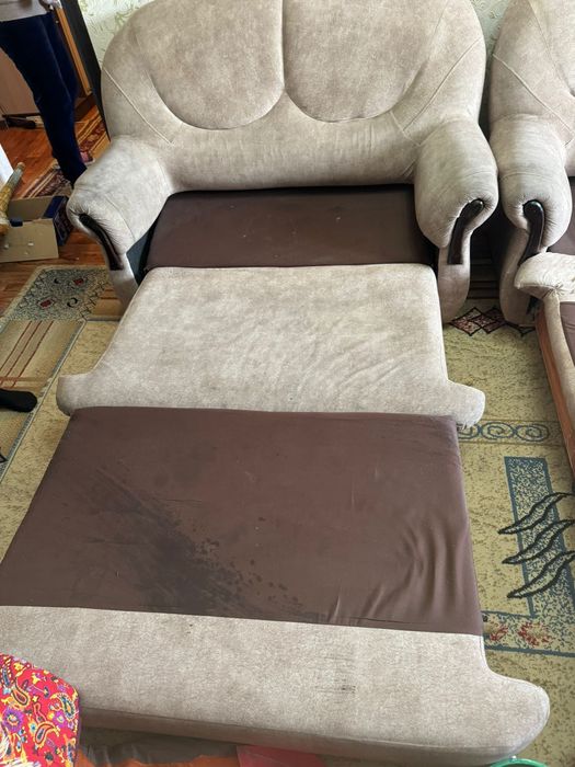 Раскладной диван и кресло