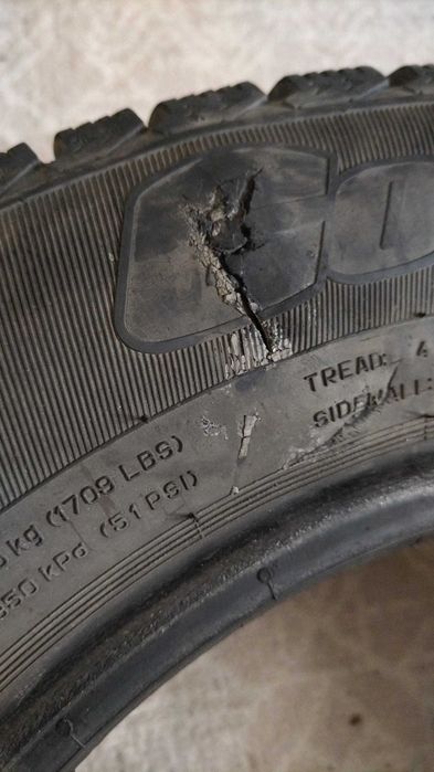 Покрышки 2 штук г Сатпаев