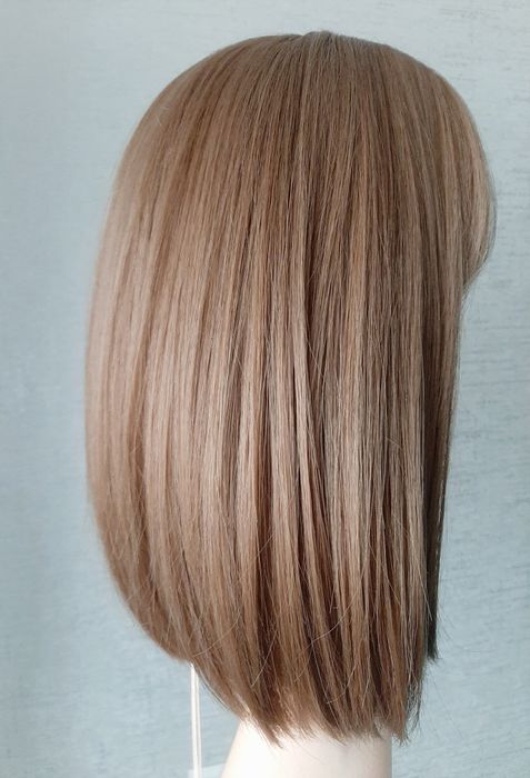 Парик каре с челкой новый