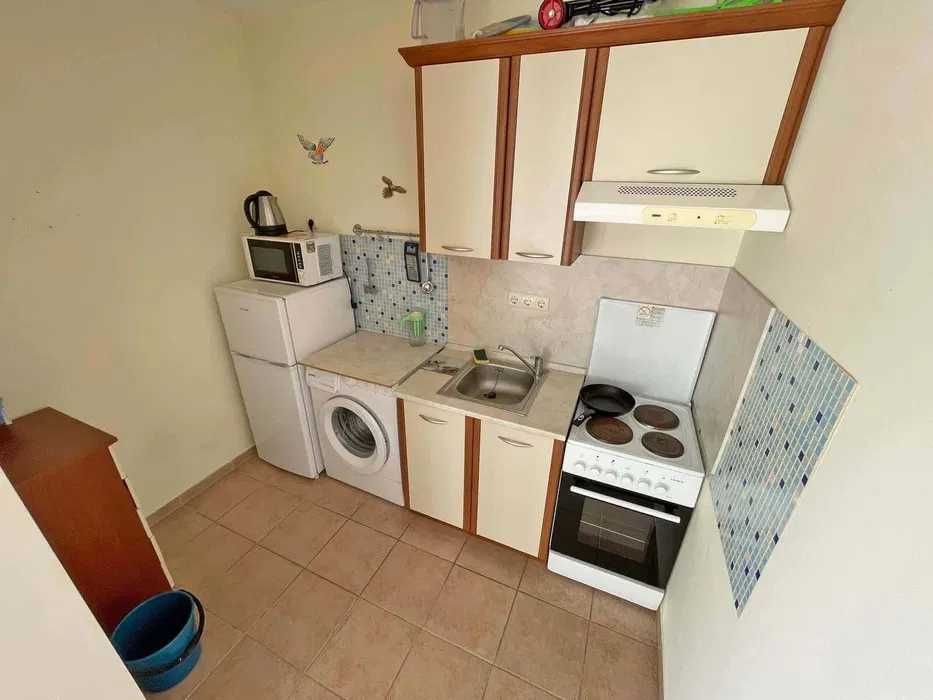 Дава се под наем Двустаен апартамент в Свети Влас - 65 кв.м за 200 € - Снимка #4