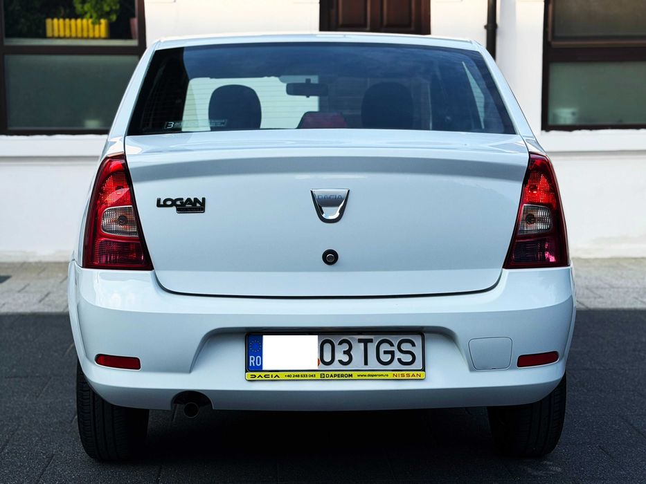 Logan ca si NOU !  2010 Km 62.300