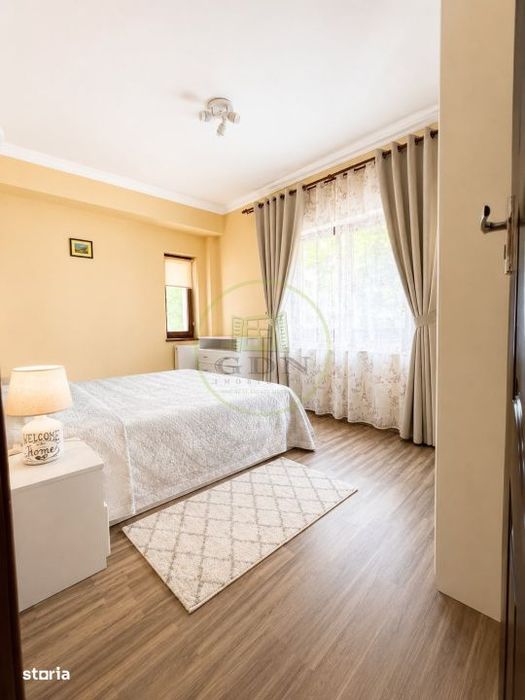Inchiriez apartament doua camere str mijloc