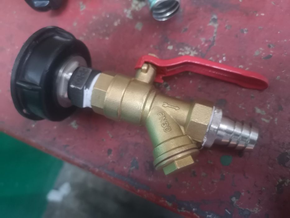 Краны переходные для еврокуба