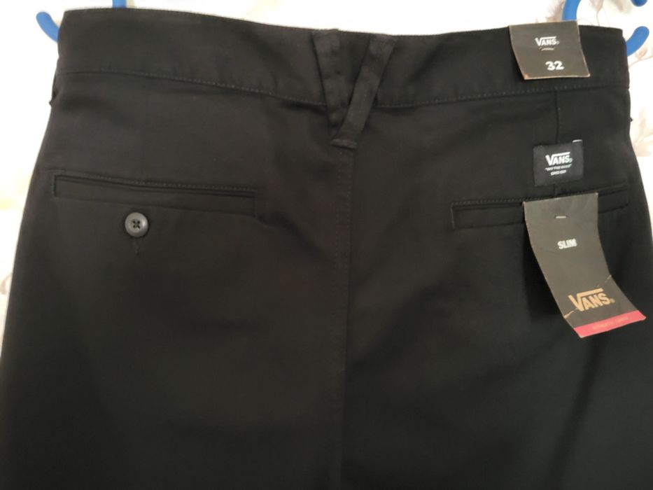 Продам брюки Vans