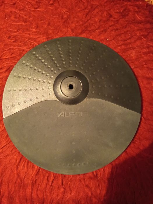 Алесис падове Alesis