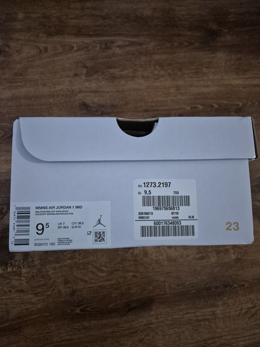 Vând Air Jordan 1 Mid Originali