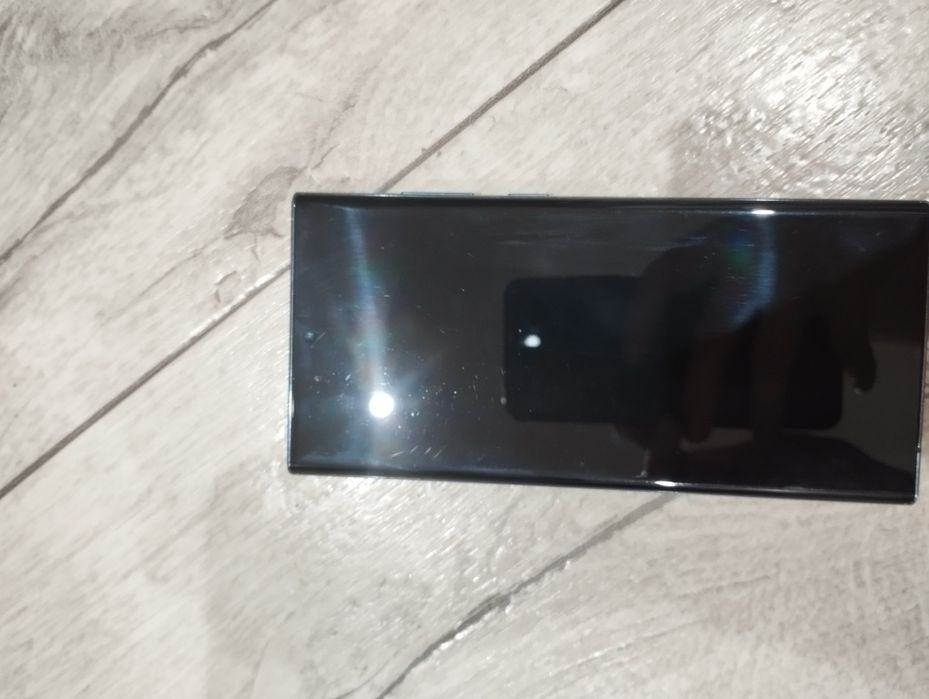 Продам Samsung s22 ultra