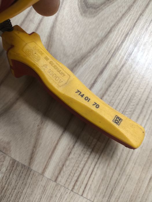 Клещи за заголване на кабели Wurth 714 01 70