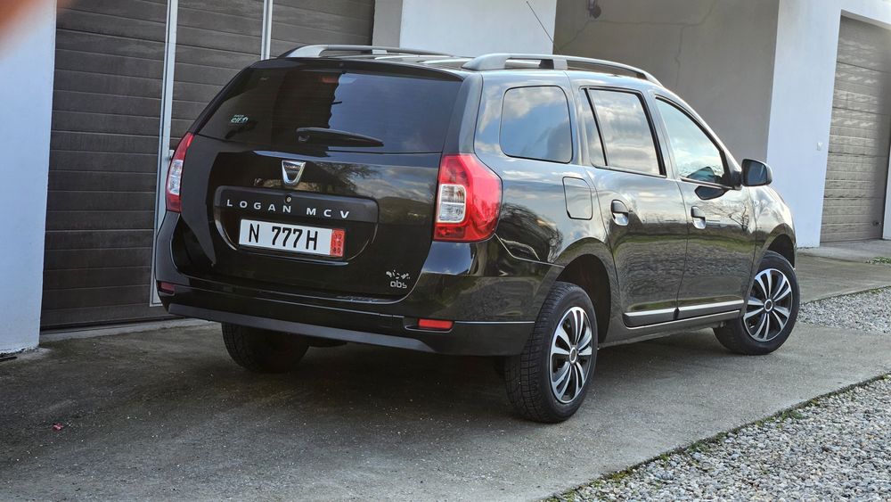 Dacia Logan MCV Prestige benzina și GPL