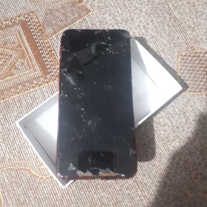 Продам OPPO A5S по запчастям