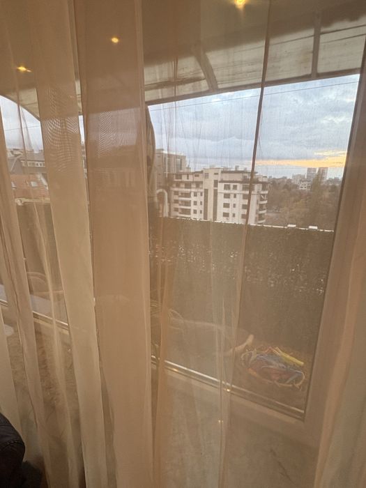 Тънко перде за хол