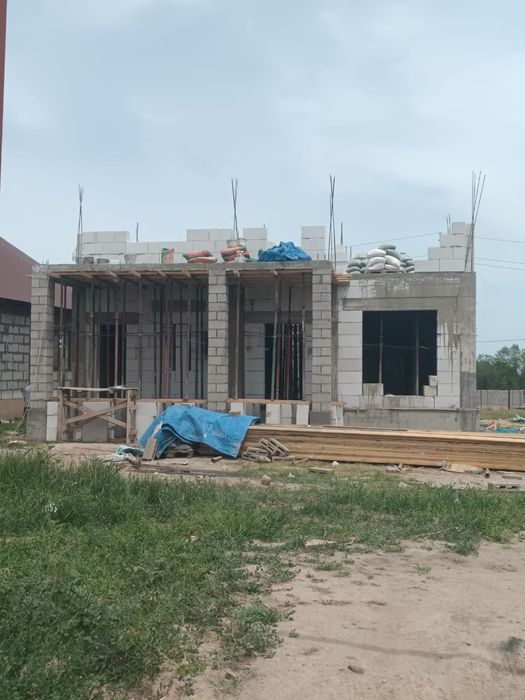 Недостроенный дом