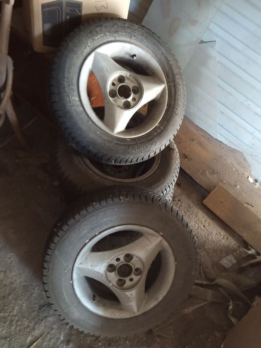 Продам колеса с дисками
