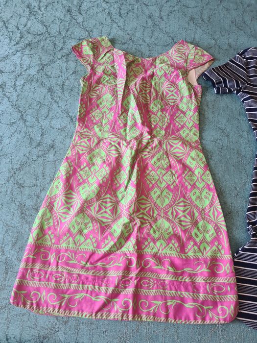 Платья б/у в отличном состоянии