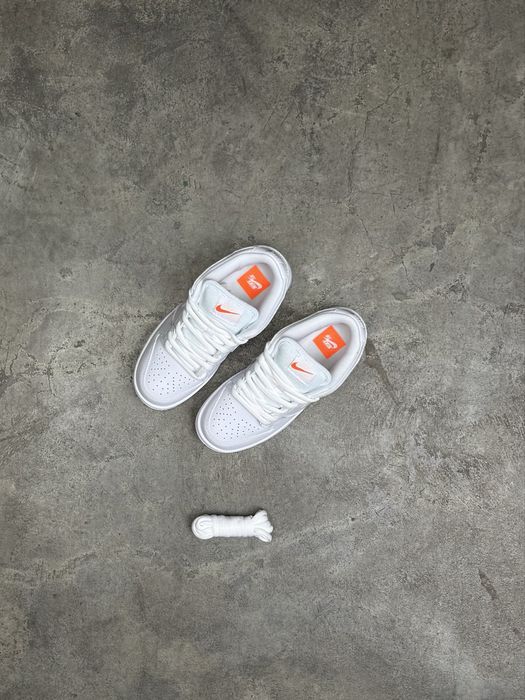 Nike SB Dunk Low «Triple White»
