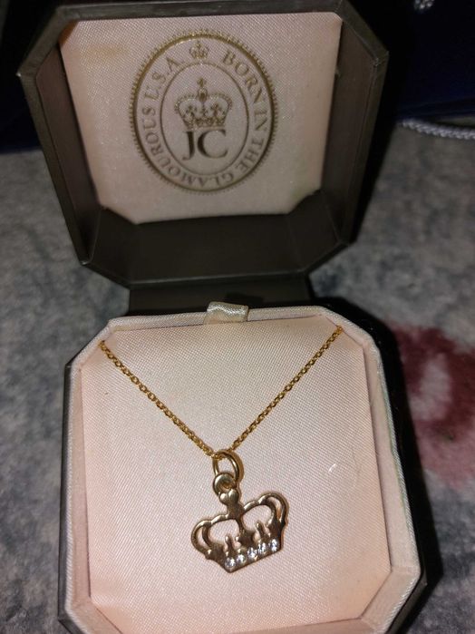 Colier / pandantiv cu lantisor juicy couture
