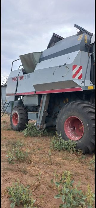 Комбаин Вектор 410