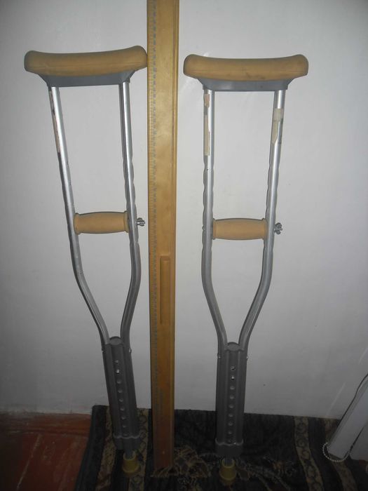 продам костыли детские