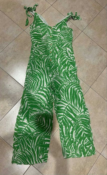 Дамски клинове гащеризони и панталони