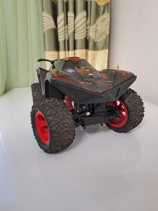 радиоуправляемая машина