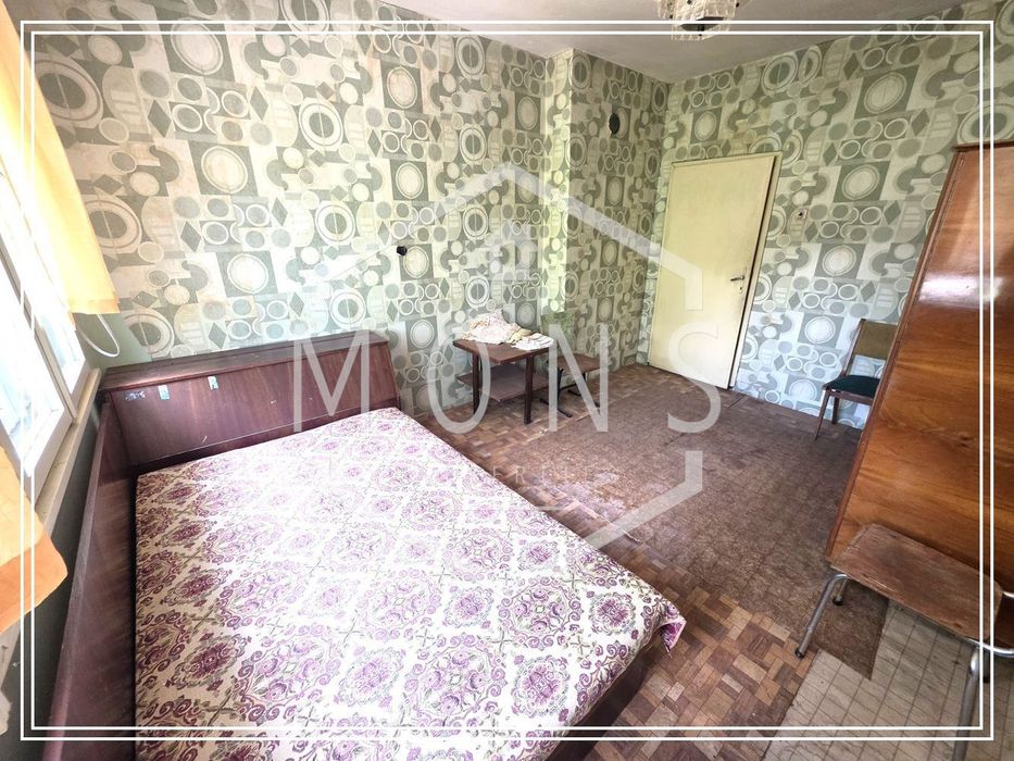 Къща в Габрово, област-с.Петко Славейков площ 315 цена 109000