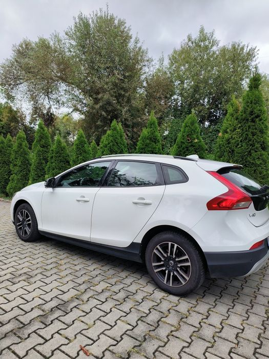 Volvo V40 Cross Country 2016