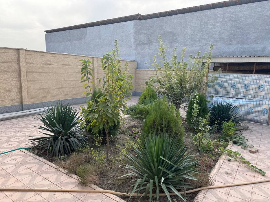 Коттедж срочно сотилади кридити бор