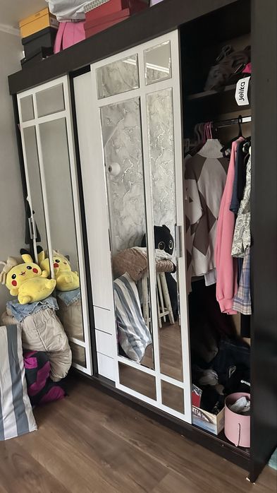 Продам шкаф купе