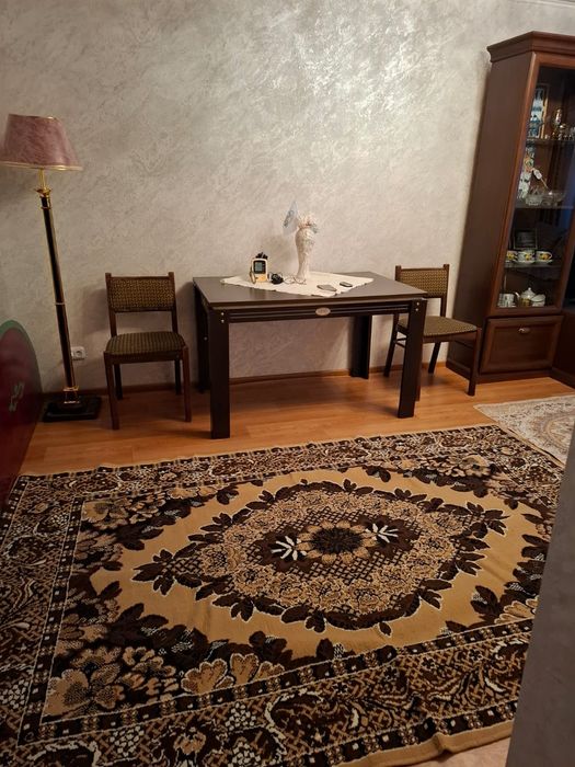 Продам 3к квартиру р-н парка Победы 3/5