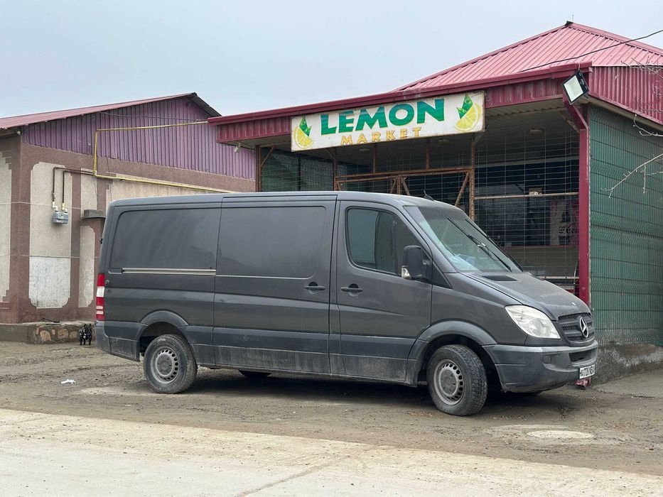 Мерседес спринтер 2011год