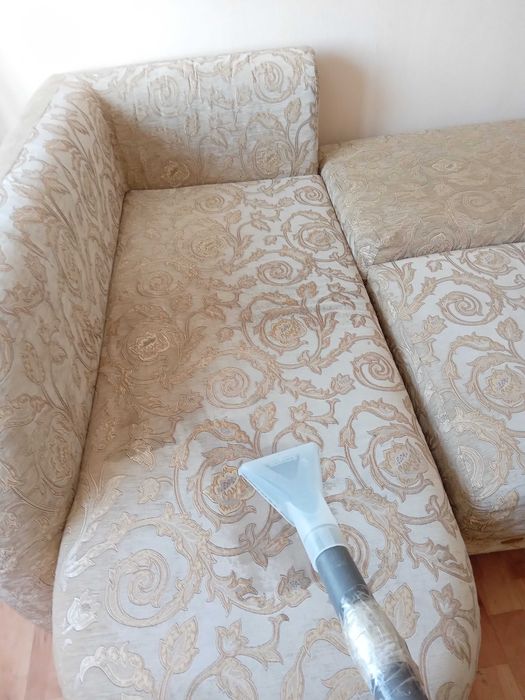Химчистка диванов