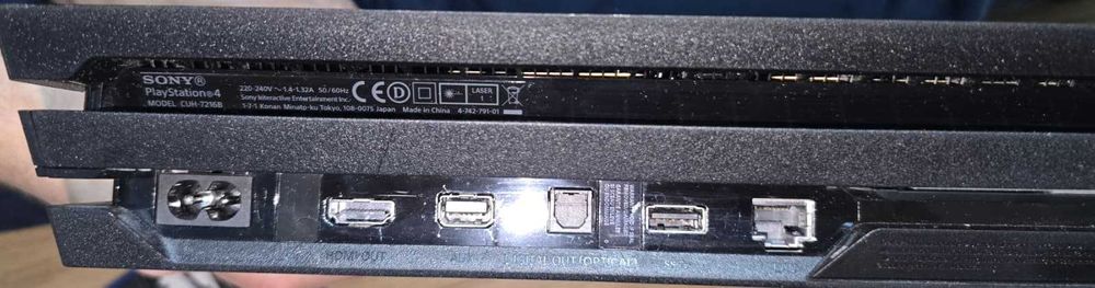 PS4 Pro 1TB - Ultimul Model (CUH-7216B) Silențios + Ghost of Tsushima