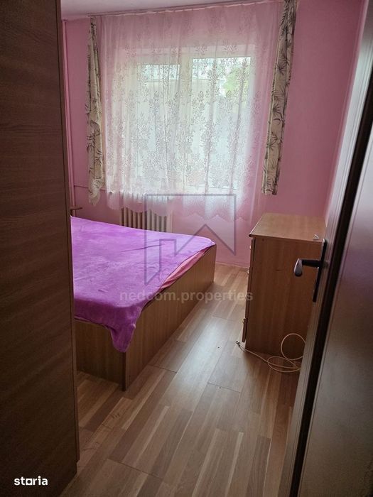 Vanzare apartament 3 camere Rahova - Margeanului