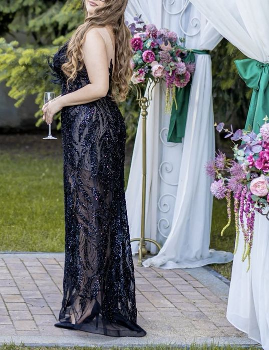 Бална черна дантелена рокля