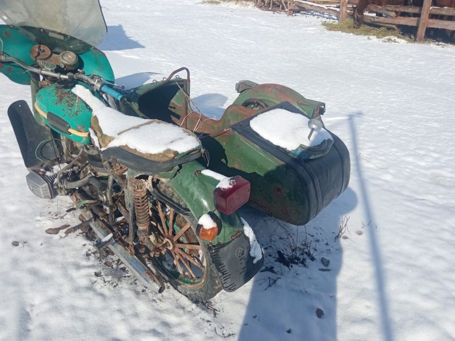 1 квадроцикла и 1 мотоцикл