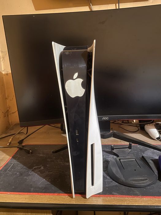 PlayStation 5 Disc + God of War Ragnarök