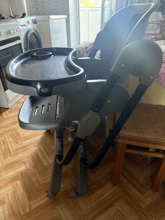 продам стол кормления