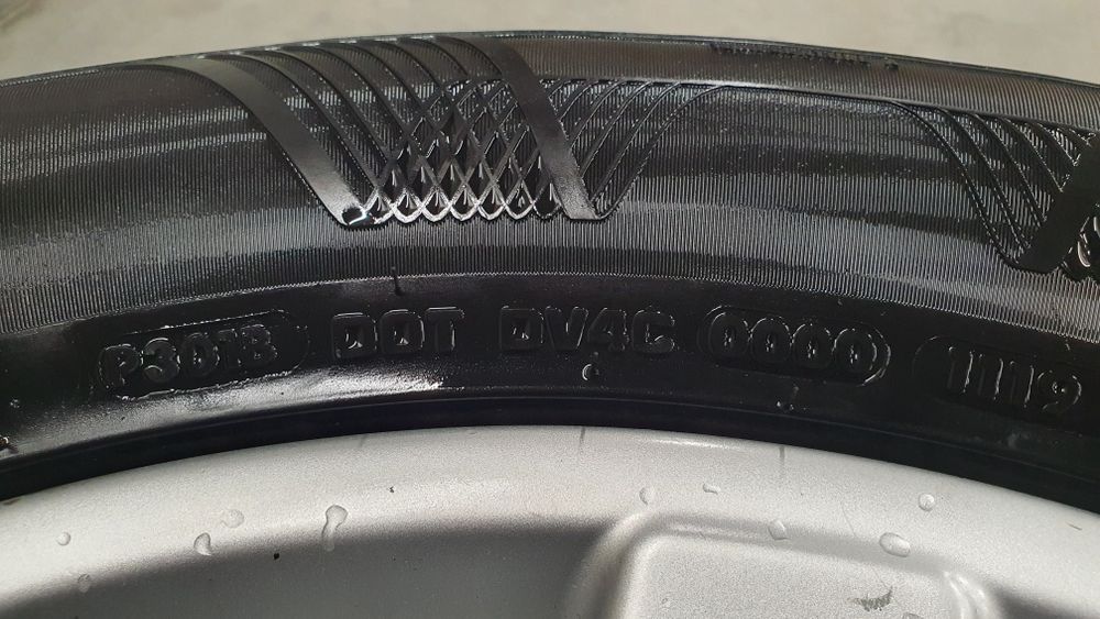 Anvelope vară Suzuki Vitara  235  60 R16 100W