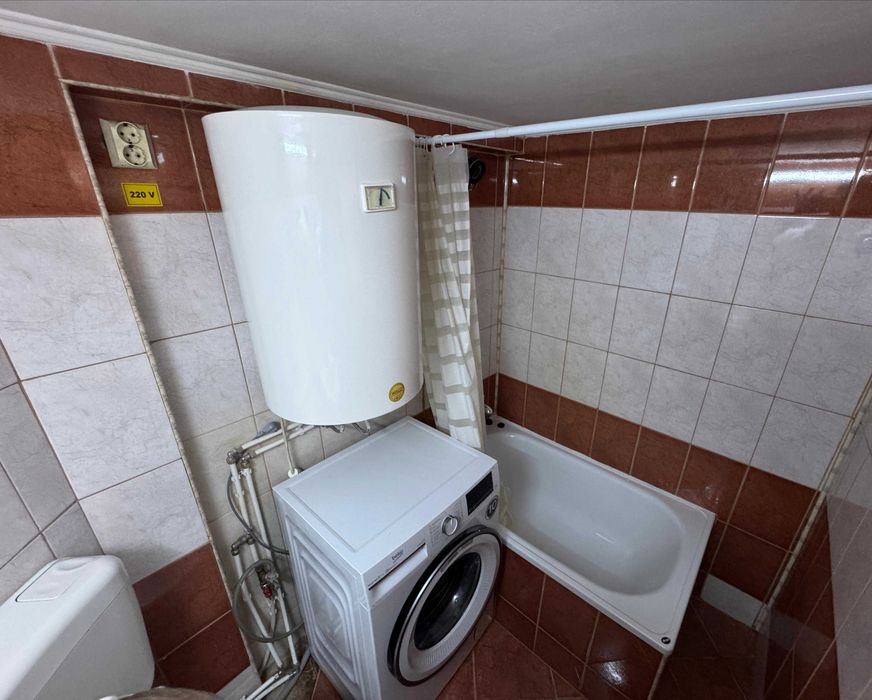 Apartament cu o camera+mansarda de iinchiriat