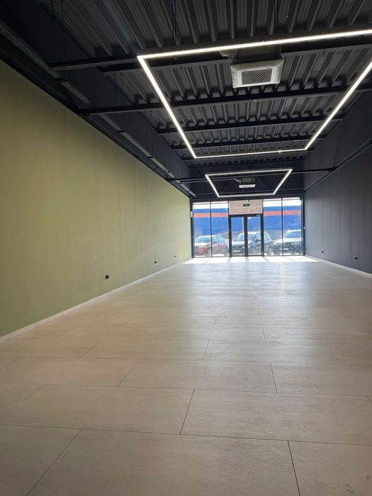 CASSIA PARK inchiriaza Spatiu Comercial 122 mp zona Ford/Dedeman