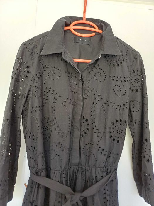 Черна дантелена рокля Mohito, размер 38