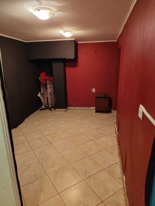 Продава се Тристаен апартамент в Пловдив, Кършияка - 80 кв.м за 4 €/кв.м - Снимка #14