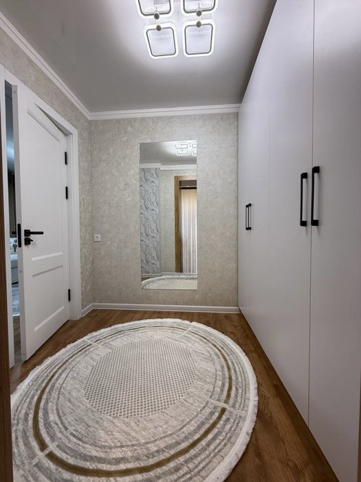 1комнатная перед в 2х максим горького метро