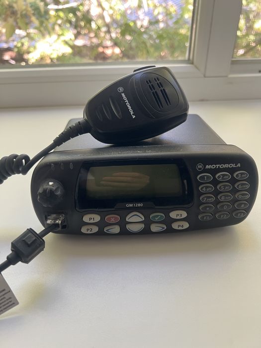 Рация Motorola GM380