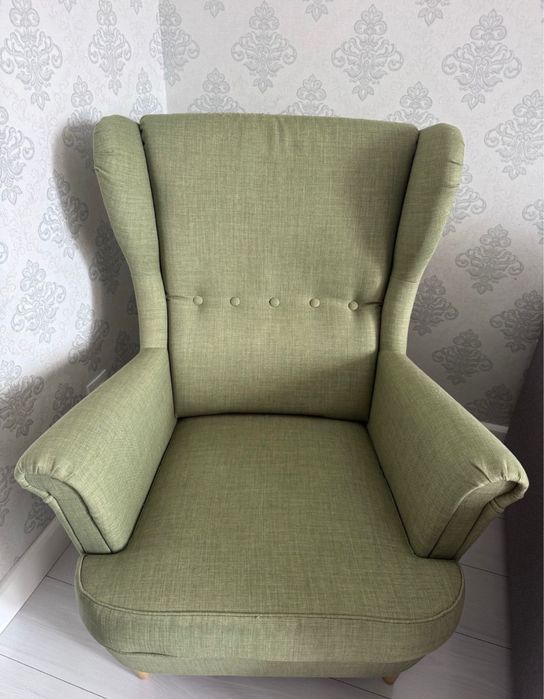 Продам кресло Икеа