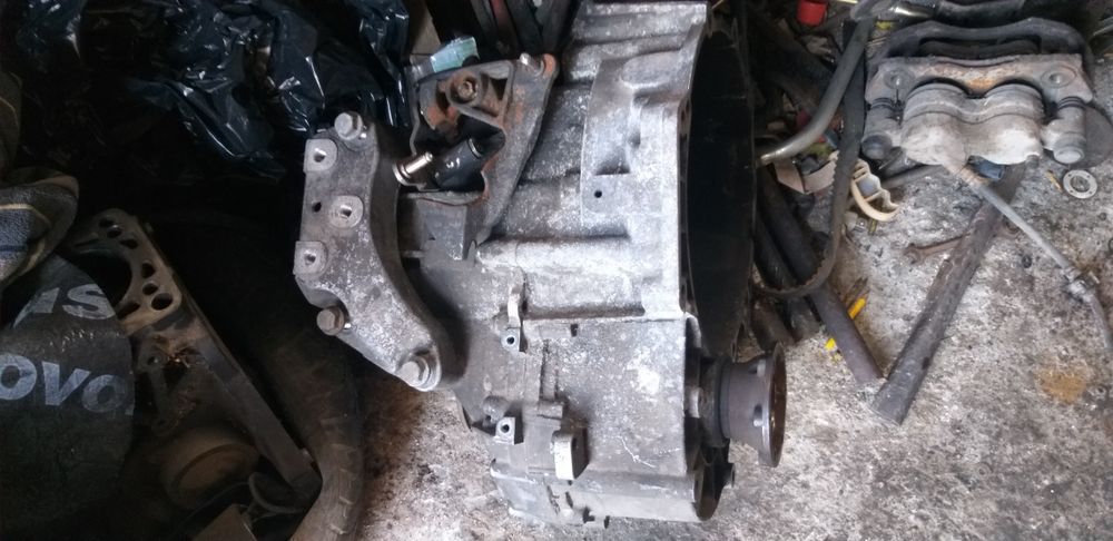 Скоростна кутия за фолксваген туран